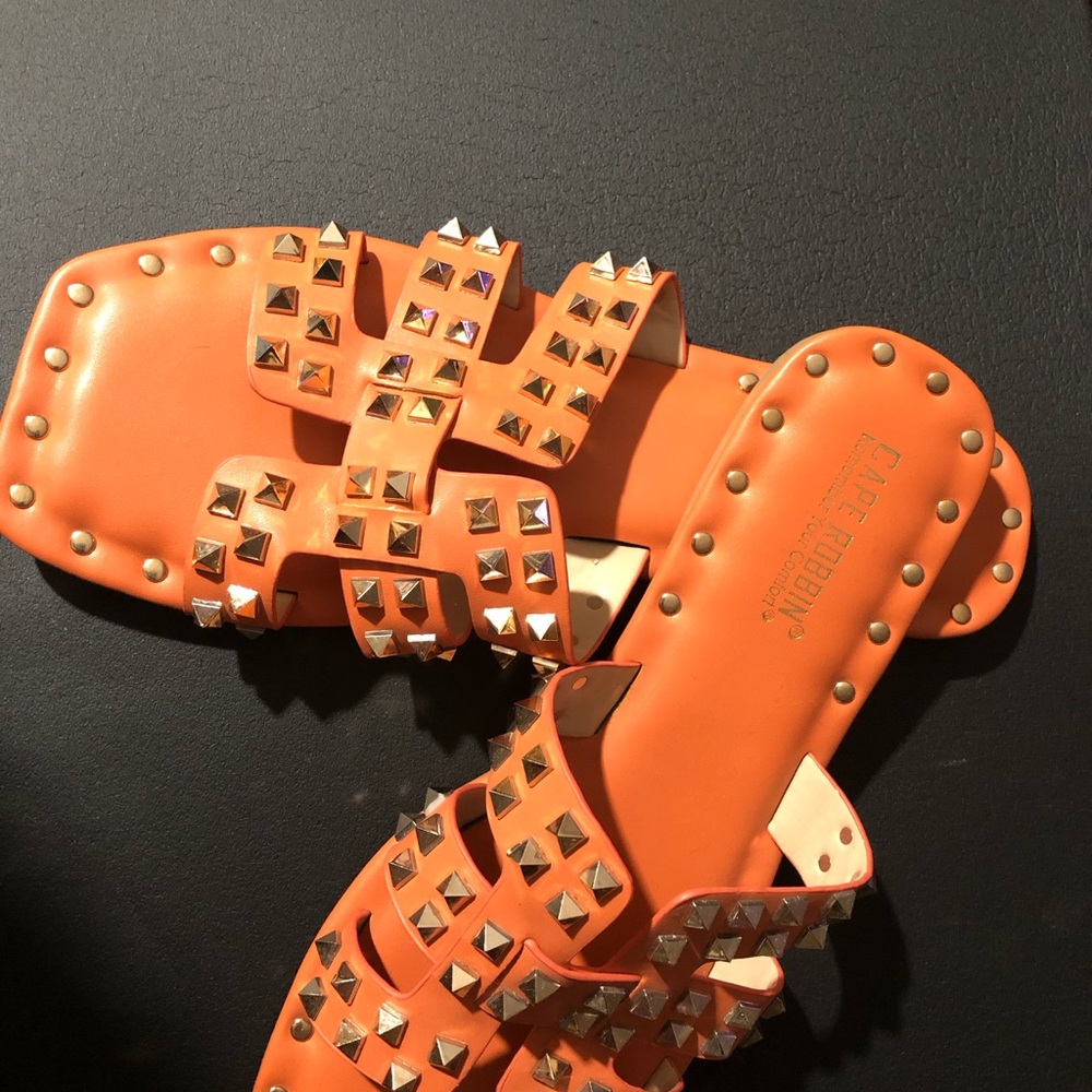 🆕 Cape Robbin Gold and Orange Spiked Sandals
